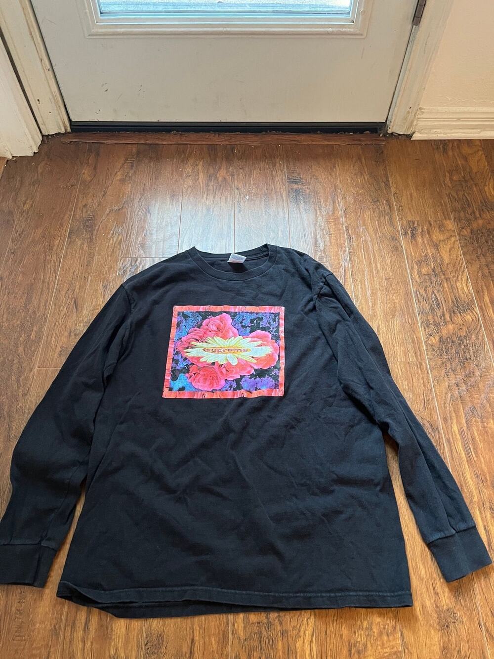 Supreme long sleeve tee